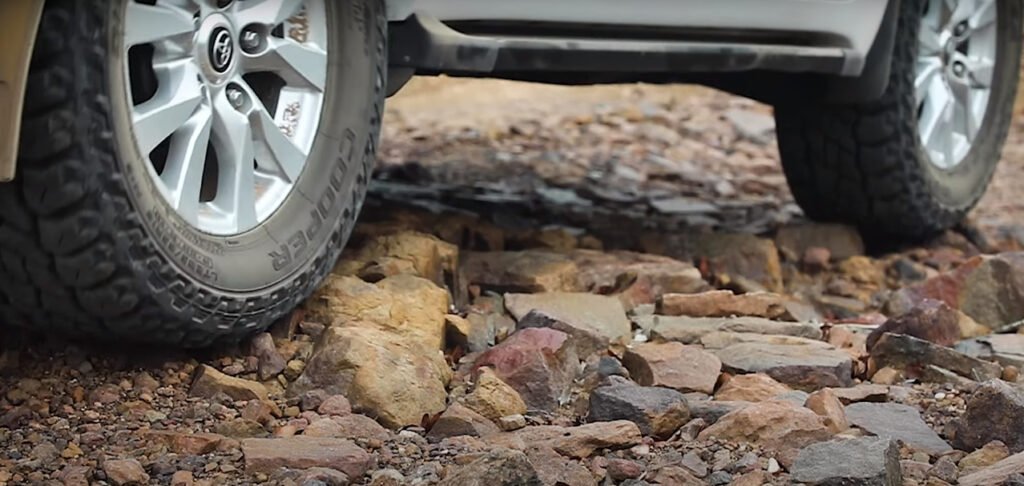 Cooper Discoverer S/T MAXX Tire  Off-road