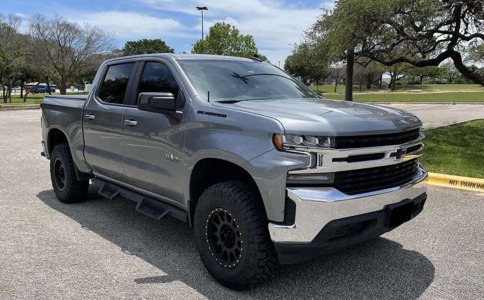 Is Cooper a tire brand from America