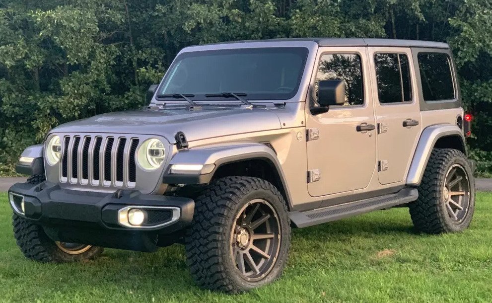 Is there a problem with road noise in the Dynapro MT2