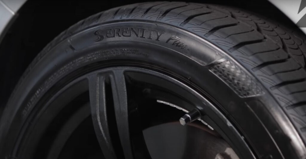 Bridgestone Turanza Serenity Plus Tread
