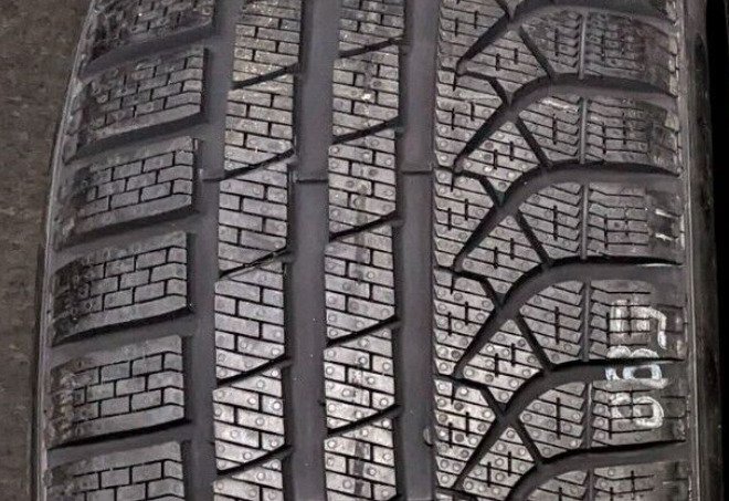 Pirelli P Zero Winter Tech