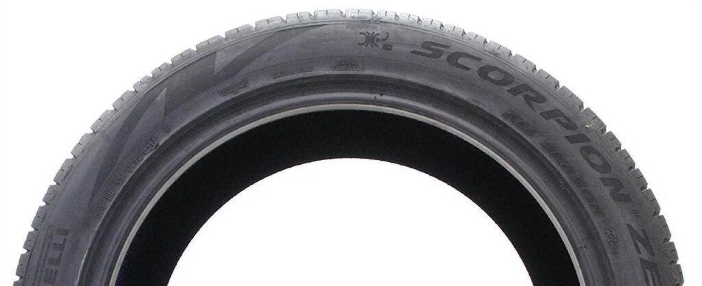 Pirelli Scorpion Zero All Season Plus  Tech
