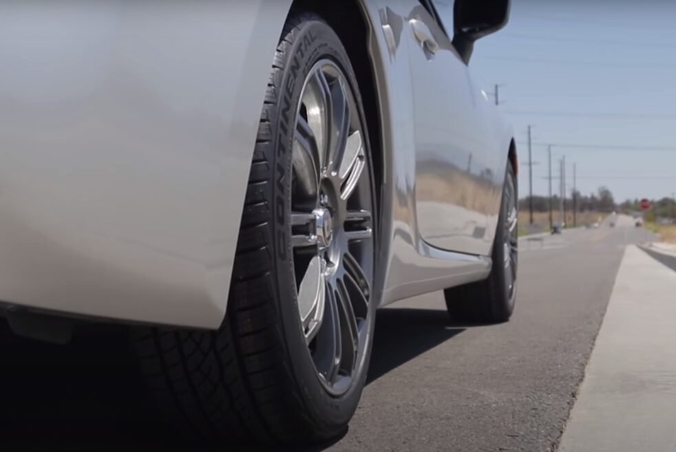 A/S Plus dry traction