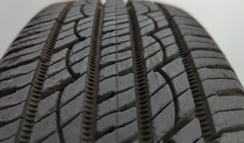 A/S Plus tread life